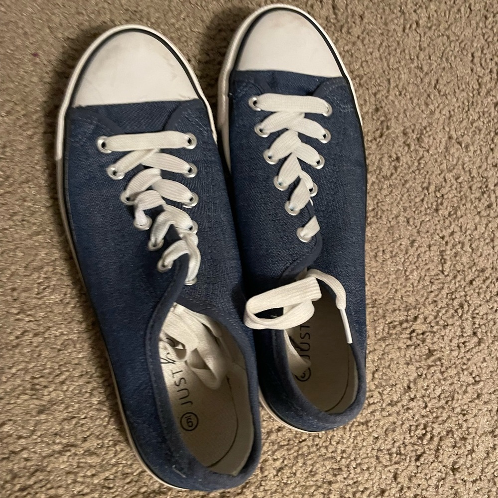 Blue dollar general knock off converse. Worn once. Cute